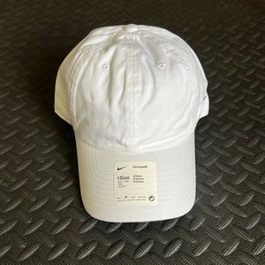 Nike Adult Unisex White Hat - New